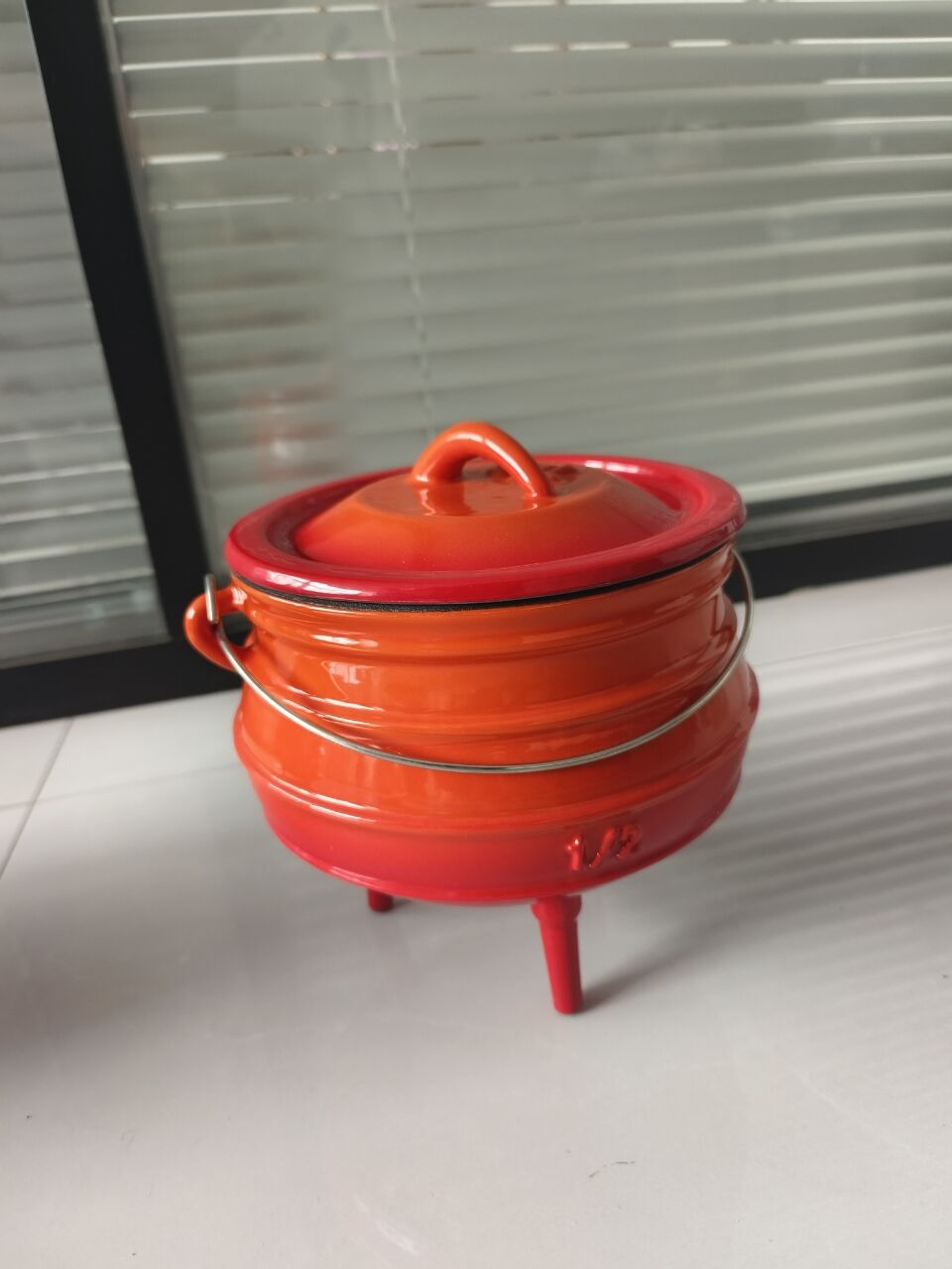 1/2 #   Panci Besi Cor Enamel  - Camp Dutch Oven Cast ulasan dan harga